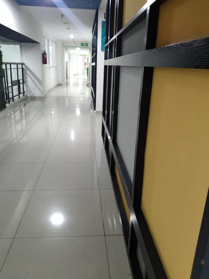 Smart Dream Inn Тангеранг Экстерьер фото